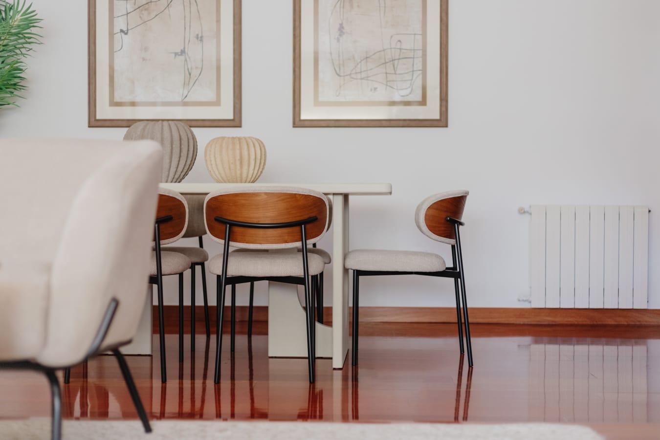 sillas y sillón h Diseño de interior de piso en Boadilla del Monte