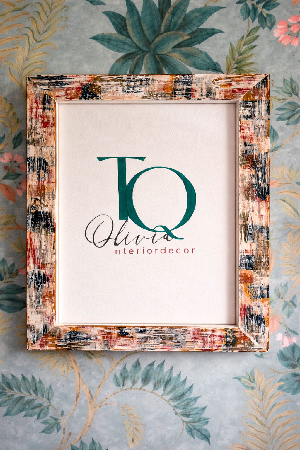 Logo-elegante-de-Olivia-InteriorDecor