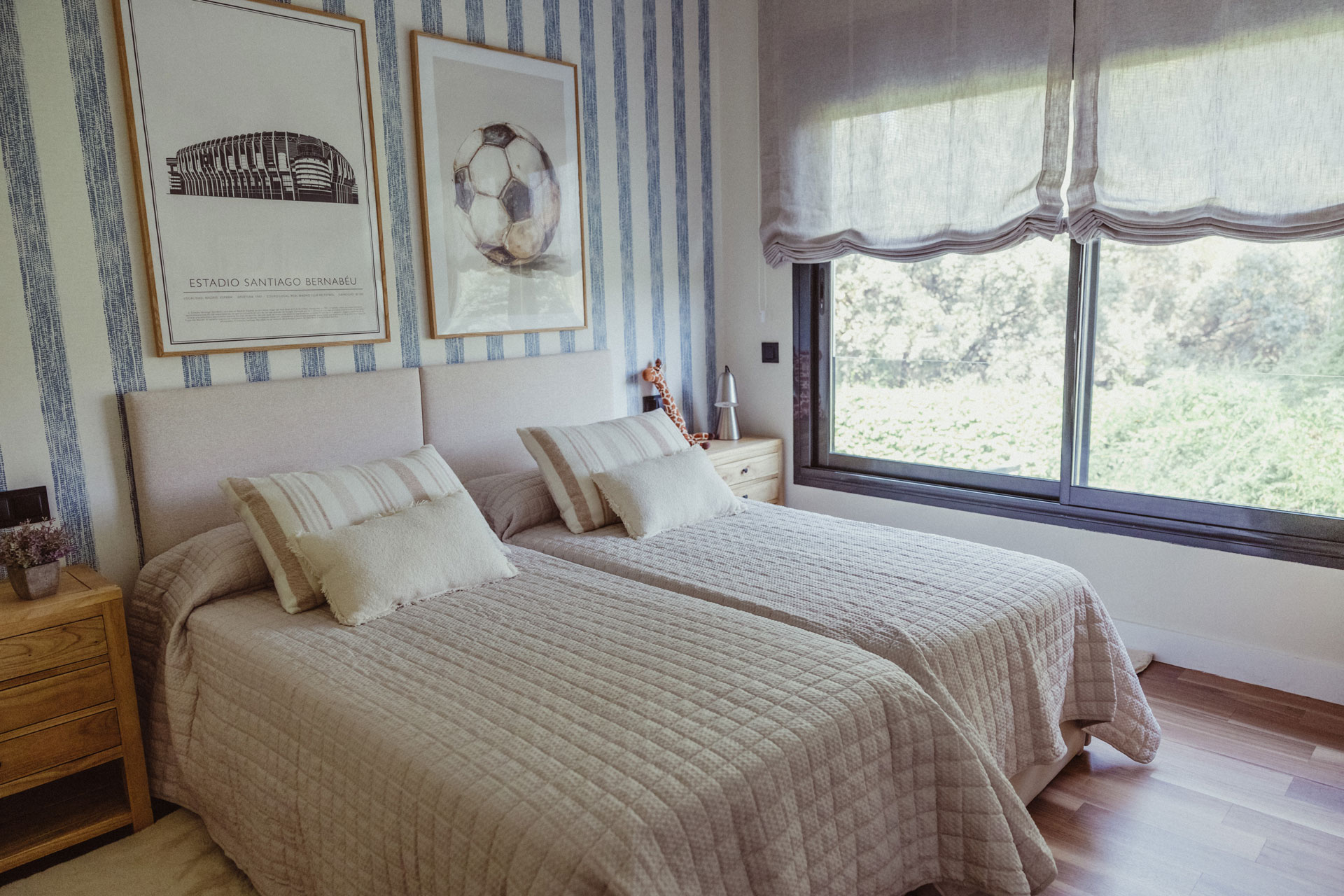 dormitorio-infantil-ventana